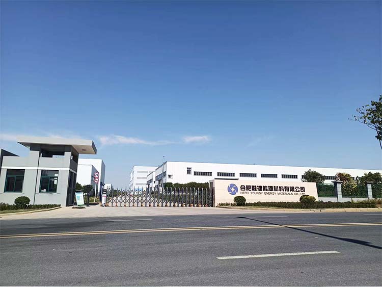 風淋室、貨淋室助力新能源無塵車間生產